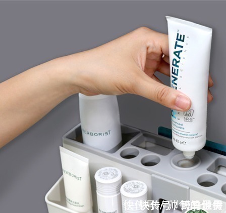 卫生间|去了舅舅家才发现,有钱人卫生间不装毛巾架,看看下图,太上档次