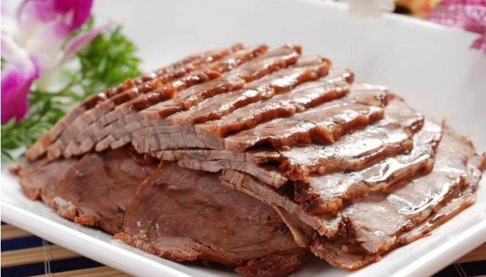 绿林好汉@两斤牛肉一壶酒,是水浒骗人还是另有隐情揭秘古代吃牛肉实情!