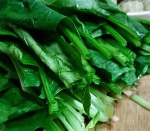 菠菜|养肝不要迷茫，平时多吃4物，或能助你清肝明目，养护肝脏