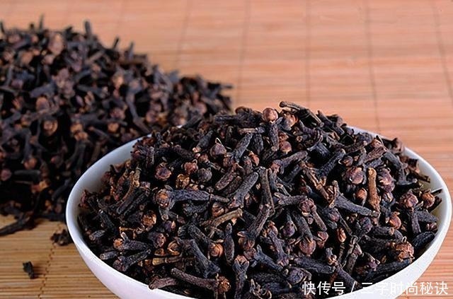 卤肉香料“四大金刚”,新手一定牢记,去异增香,做对了事半功倍