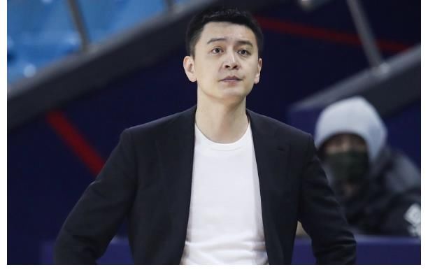 国家队|张镇麟三分19中5！广东克星单场4分被打回原形，原来都错怪杜锋了