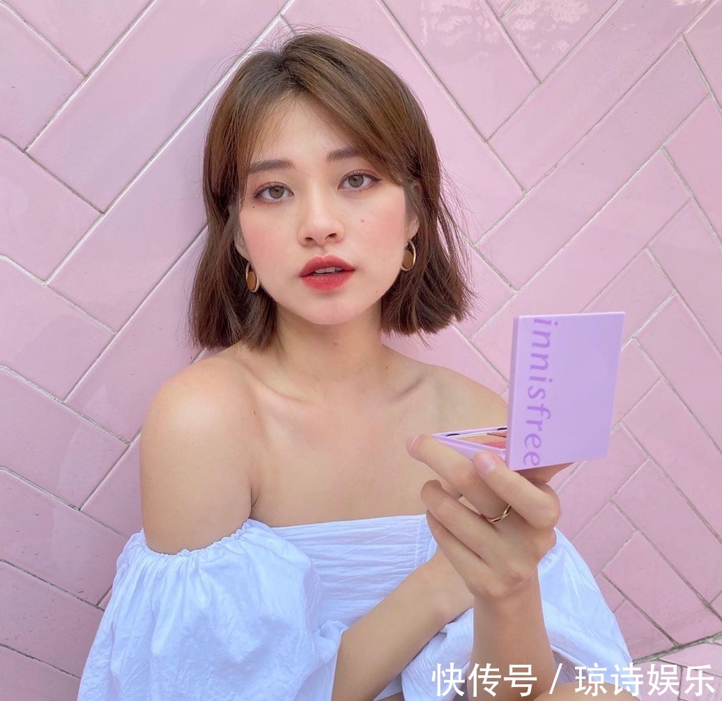 脸小 脸圆、脸大的女人,秋天换发型就换这4种短发,显脸小不止一圈