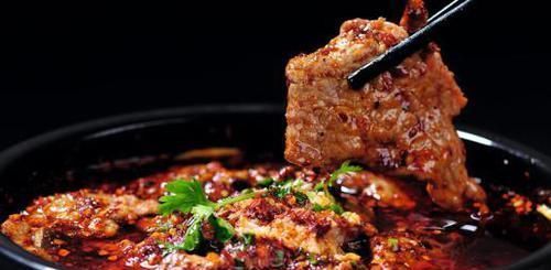 同样是水煮牛肉,冷水煮和热水煮,有啥区别?大厨:很多人不清楚