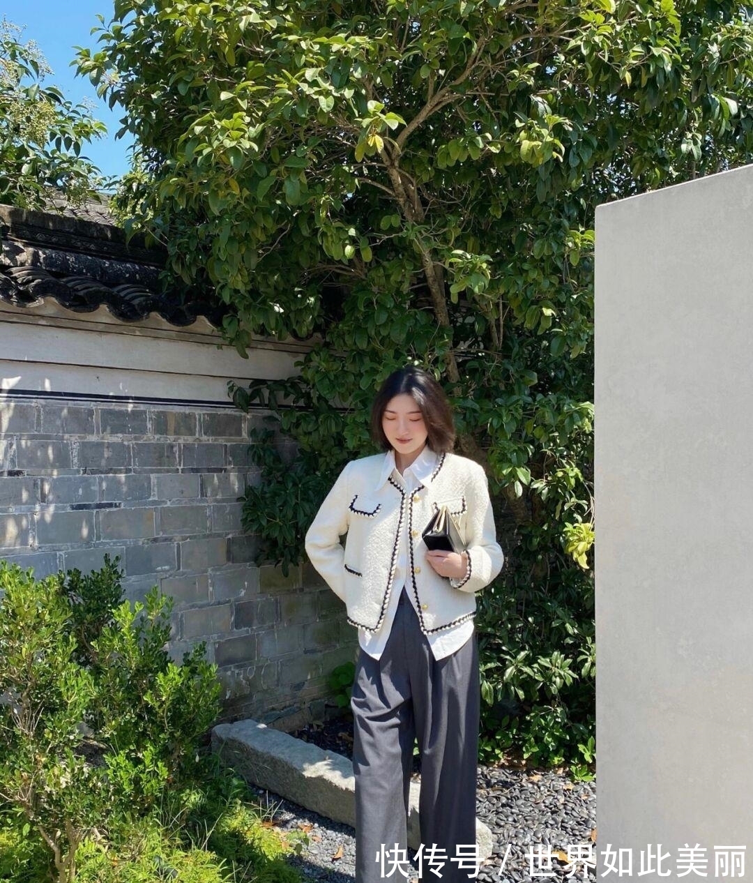 外套 “小香风外套”穿出绝美氛围感,这5色值得一试,演绎冬季高级感