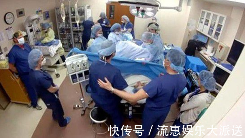 老五|产妇一口气生下五胞胎,看到最后一个娃的性别,护士老五真有福