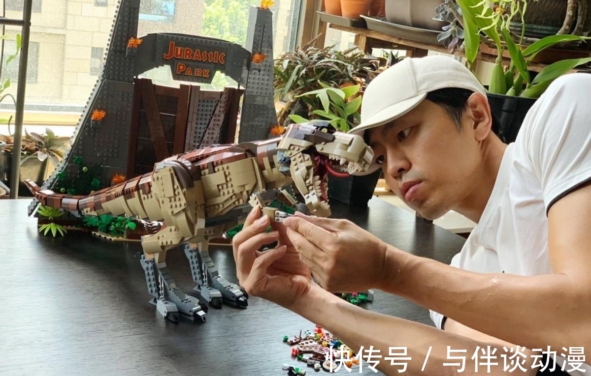 唇印|“鬼才之眼”王昱珩一战成名三战封神，助警察成功破案，如今咋样
