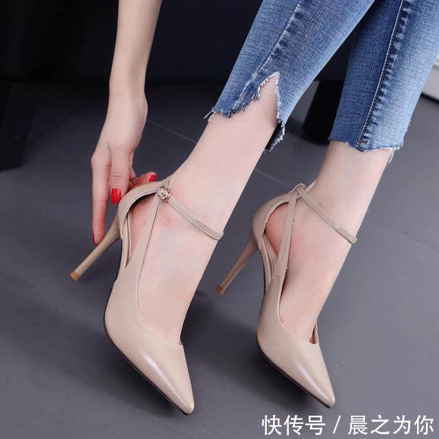 绒面 时尚潮流的女神怎么可以少了一双高跟鞋?最美的鞋子配你最美的脚