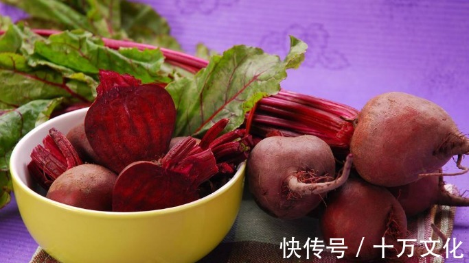 抗衰|聪明的女性,会把4种食物当“零食”,减肥瘦身,美白抗衰