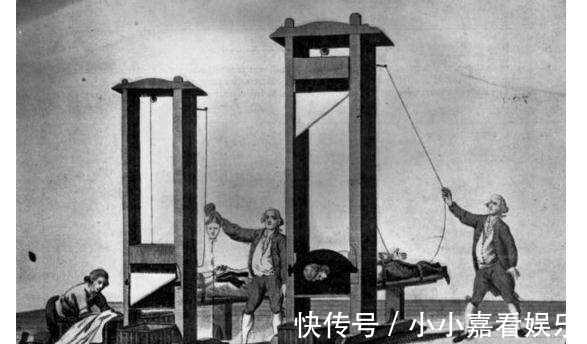 行刑者$古代罪犯被砍完头后,到底还有没有感觉?此人拿自己做了一个实验