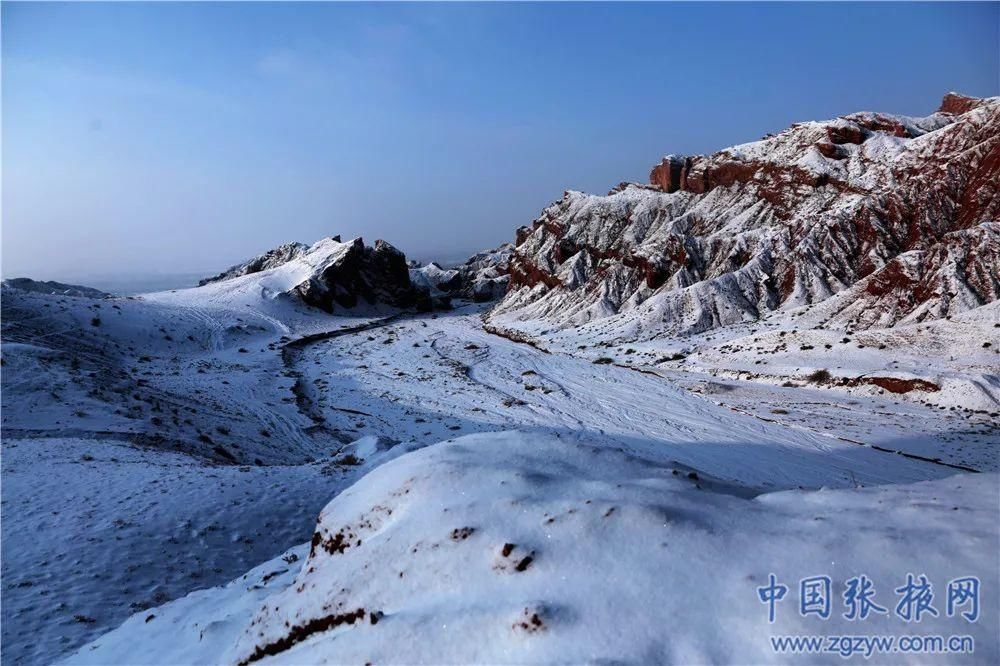 丹霞|【图集】张掖：雪映丹霞分外红