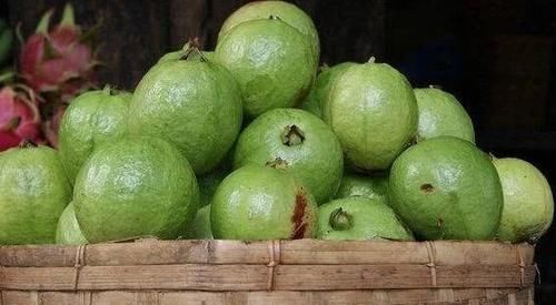 刮油|女性到了中年，常吃三种食物，刮油消脂，排毒清肠，营养又瘦身