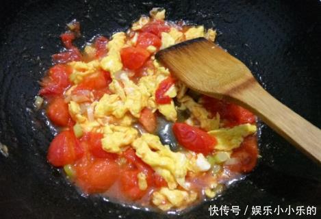 西红柿炒蛋有讲究,顺序对了才好吃!大厨教你一招,鲜嫩好吃!