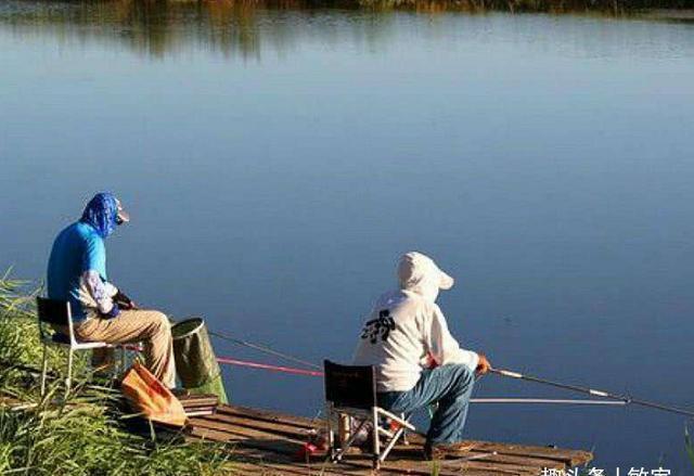 冬日钓鱼,牢记4个技巧就足够了,少搞那些花里胡哨的