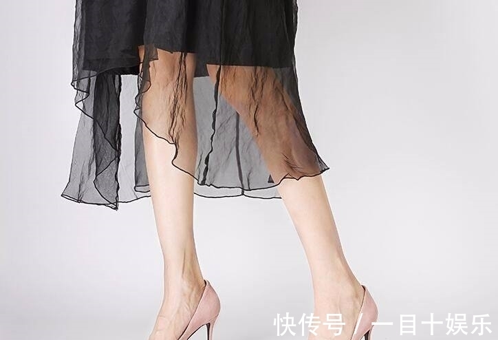 浅口|浅口一脚蹬高跟鞋,充满了性感和霸气
