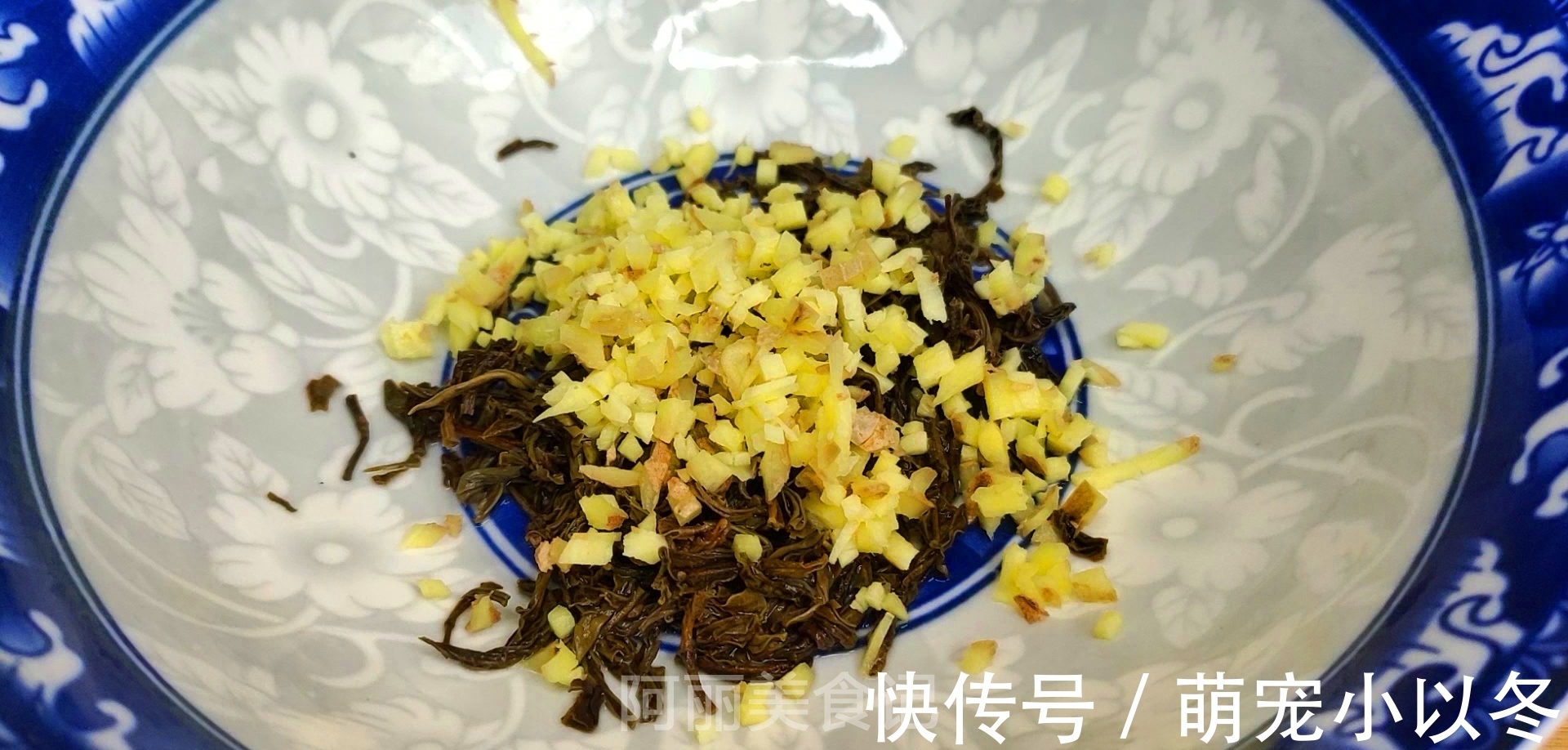 泡水|生姜和茶叶一起泡水喝,作用真是厉害,解决了很多人的大问题