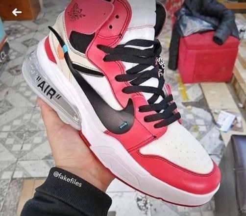 nike 假鞋到底能有多假年度假鞋大赏，看不出来假算我输