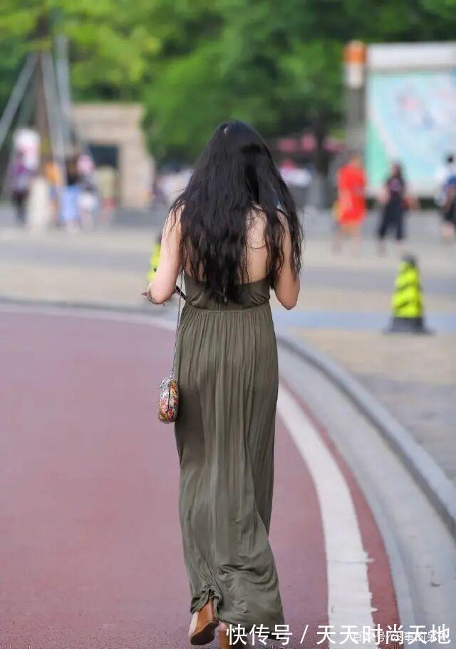 运动鞋|别致潮流的连衣裙穿搭摩登范十足，时尚大方又舒适，又仙又美