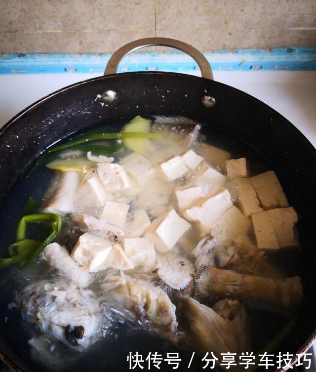 天然“钙王”被发现,鸡蛋牛奶靠边站,孩子常吃记忆力强,个子高