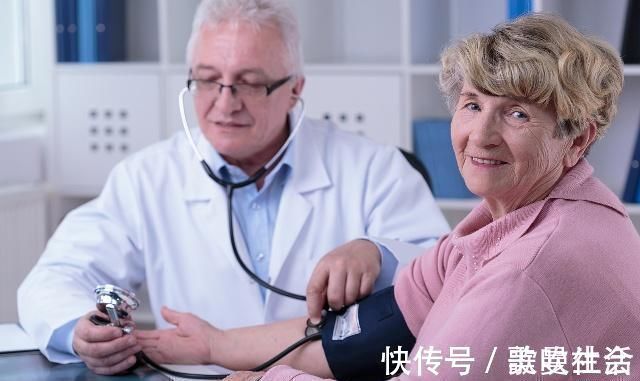 含有|营养师推荐:5大降压食品,血压升高还不吃,吃亏的就是你!