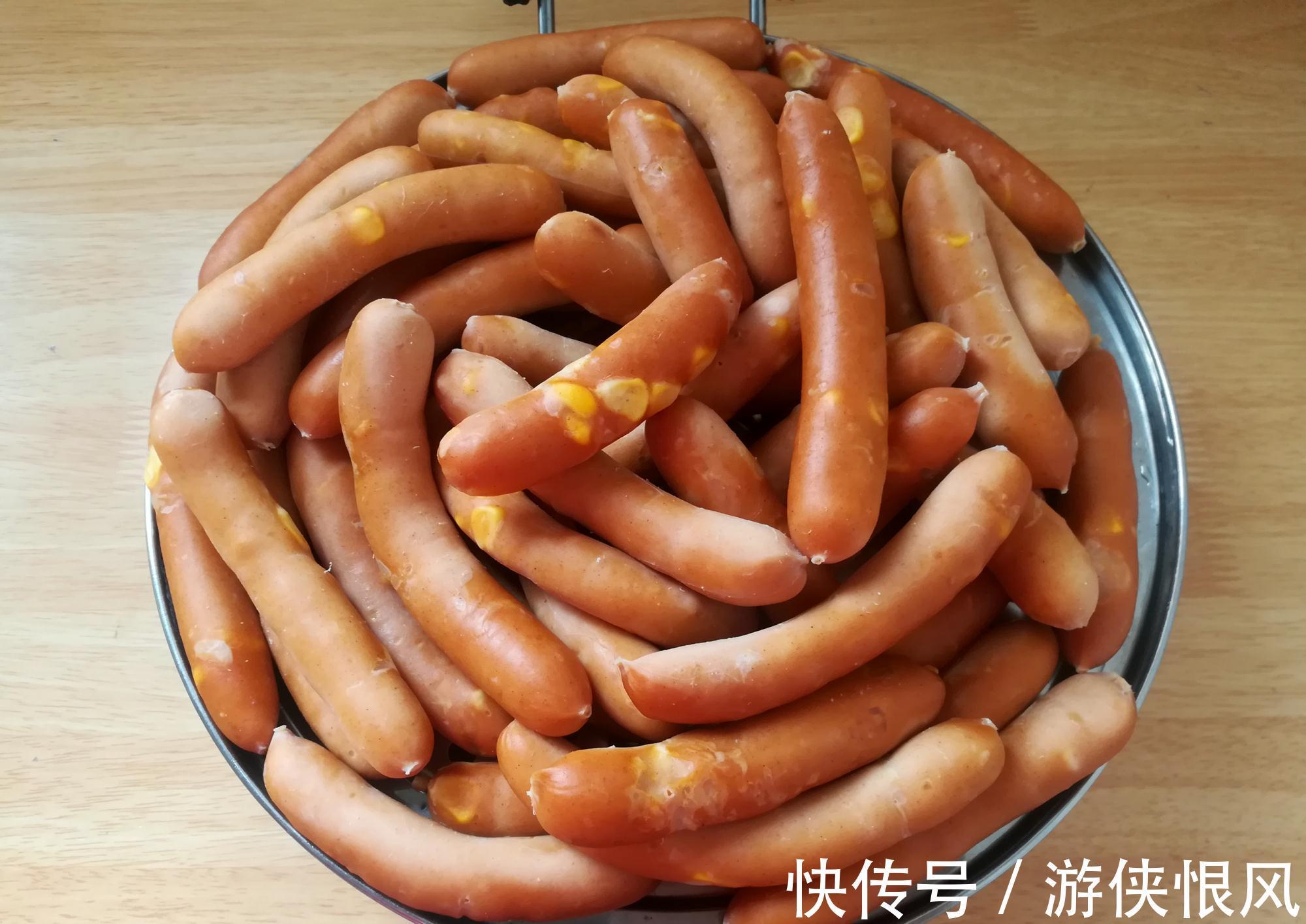 自制香肠并不难,只需1种调味料,一次就成功,孩子超爱吃