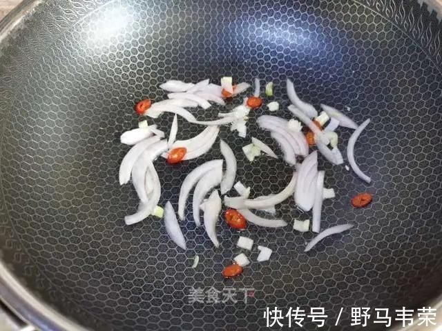 白菜|吃一次就上瘾的炒面，学会你绝对不后悔，吃货简直不能忍！