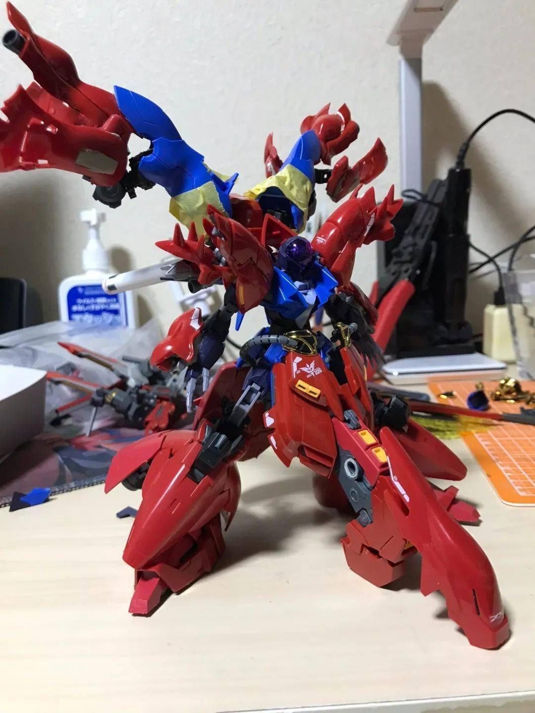 创形者|这组合有意思!亚尔斯核心高达+仿夜莺装甲