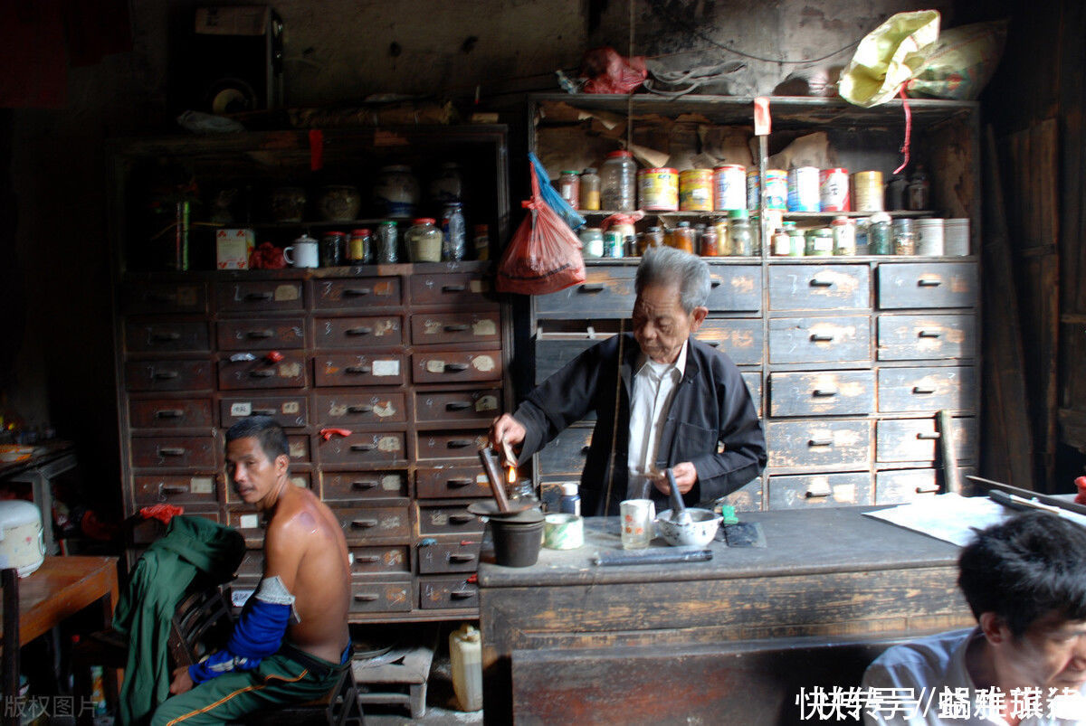 文艺范儿|中国8个适合带父母旅游的城市，风景优美有意义，你会考虑哪个？