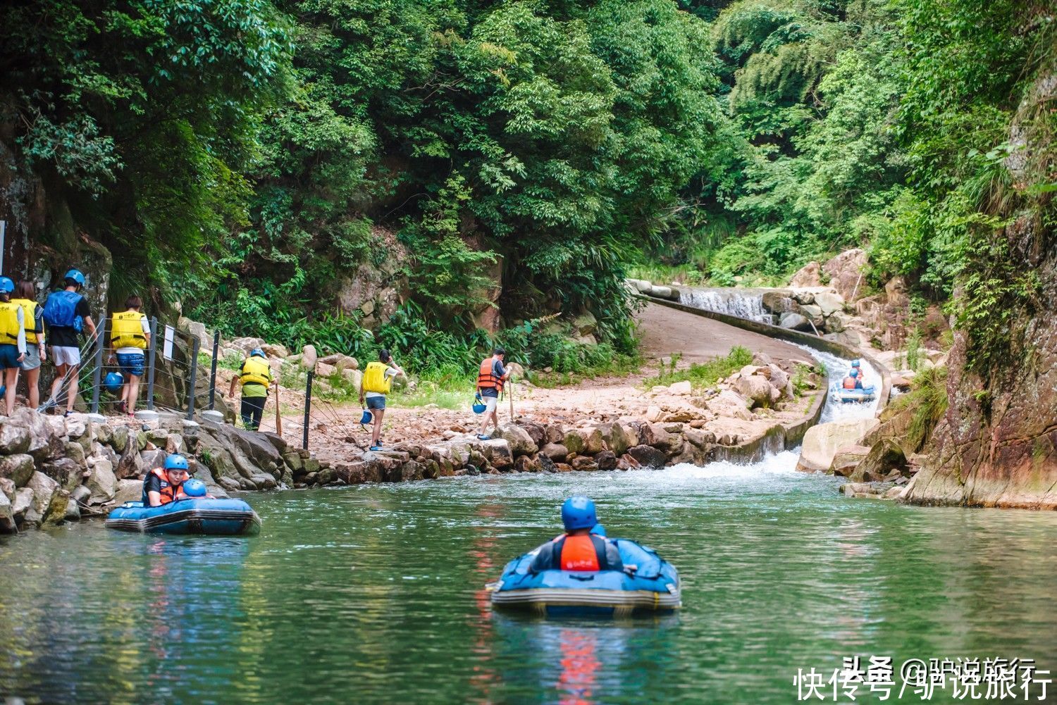 何洛洛|张彬彬何洛洛湿身啦！《极限挑战》最新取景地——安吉仙龙峡