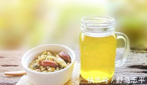 高血压患者|红茶与绿茶哪个更适合高血压?这样喝茶大错特错!毁肾、更毁血管