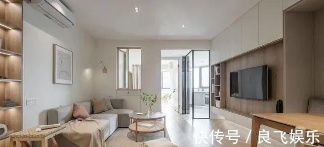 收纳|65㎡的奇葩小户型，刚进门就惊艳了，温馨通透又有格调