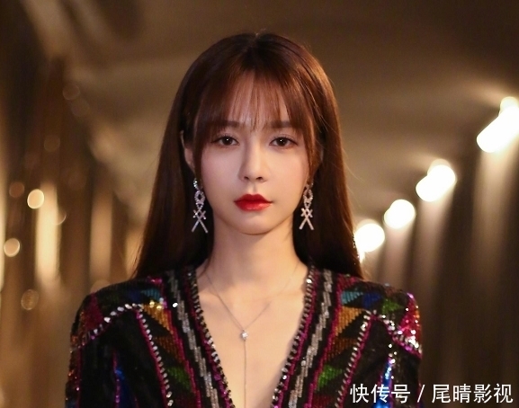 跨界 跨界成新潮流,吴宣仪做演员沈梦辰想成团,王鸥当起了主持人