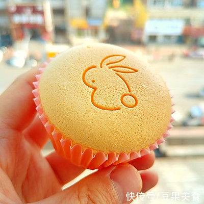 不开裂，不回缩，不塌陷的纸杯蛋糕来啦