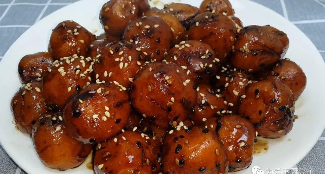  技巧|丸子别只会买着吃了，学会3个小技巧，软糯又香甜，真的越嚼越香