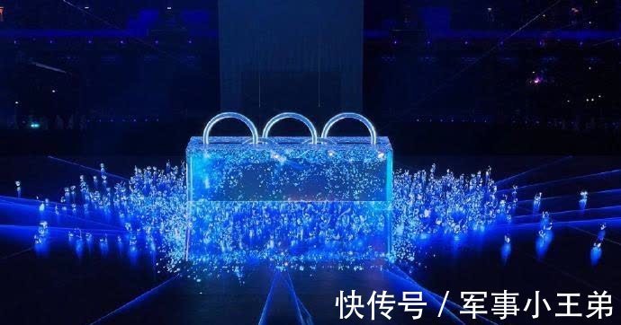 雪花|开幕式看点合集:五环破冰而出、人工智能动作捕捉主火炬惊喜揭晓