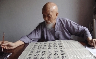 佛门|从县长到佛门高僧:昌臻法师75岁皈依佛门,出家就成报国寺住持