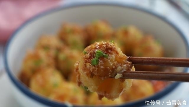 自从学会土豆新吃法,土豆再也不炖了,女儿一口一个停不下来