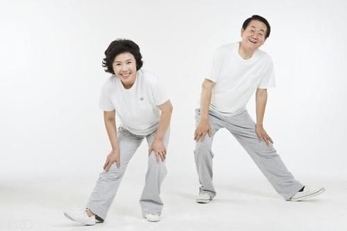 老年人想要健康，4種生活方式要堅(jiān)持，身體會(huì)越來(lái)越好