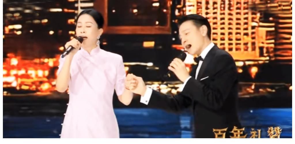 老中青|央视百年礼赞晚会：王一博张艺兴传播正能量，那英刘德华再唱《东方之珠》引回忆杀