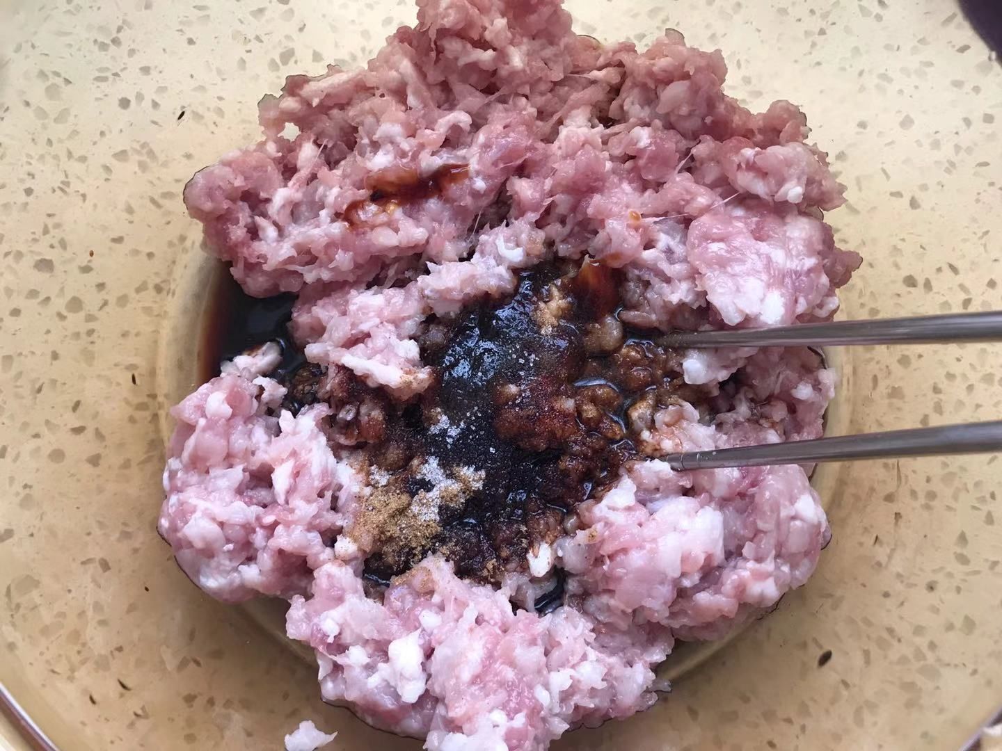 饺子馅里放上它,香掉鼻子,老公一顿吃了40个饺子,直夸太好吃