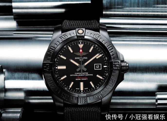机芯|手腕太粗没有手表戴？百年灵复仇者黑鸟侦察机，你应该喜欢