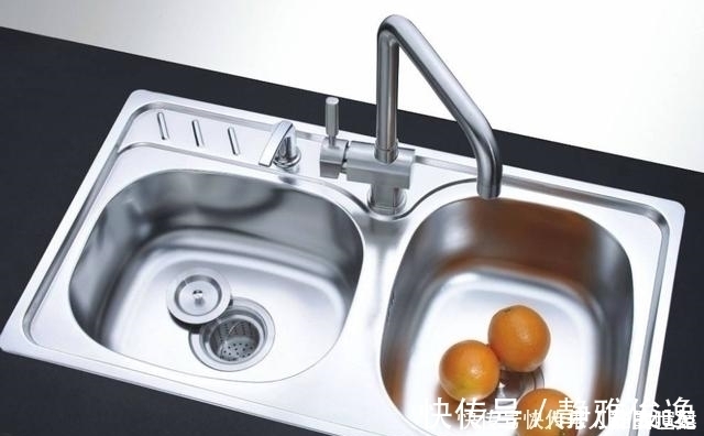 水槽|厨房水槽选大单槽还是双槽好装了2套房子，终于装对了