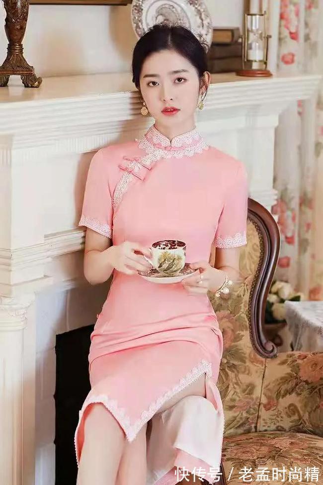旗袍|夏季穿这几个颜色的改良旗袍,超减龄,不但时尚又优雅气质无暇!