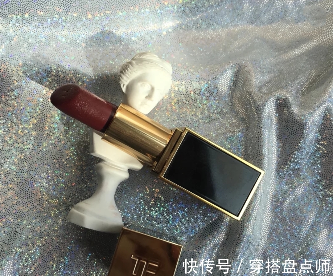 棕色调|答应我一定要买!TomFord最火口红色号都在这了!