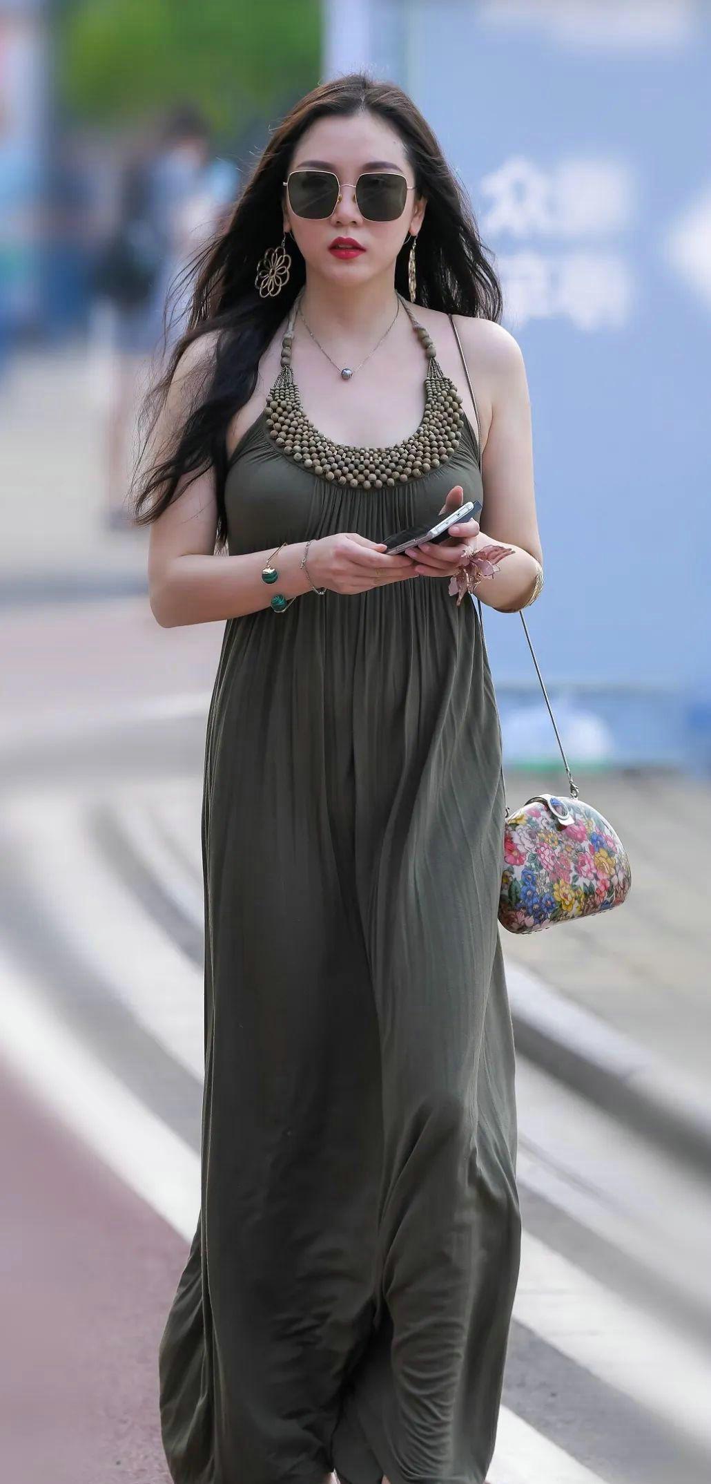 风格|漂亮的紧身裤能瞬间提升你的风格,展现时尚气质,展现好身材