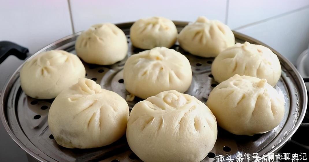 饭店的肉包子,肉馅为啥抱团?关键就在这两步,很多人还不知道