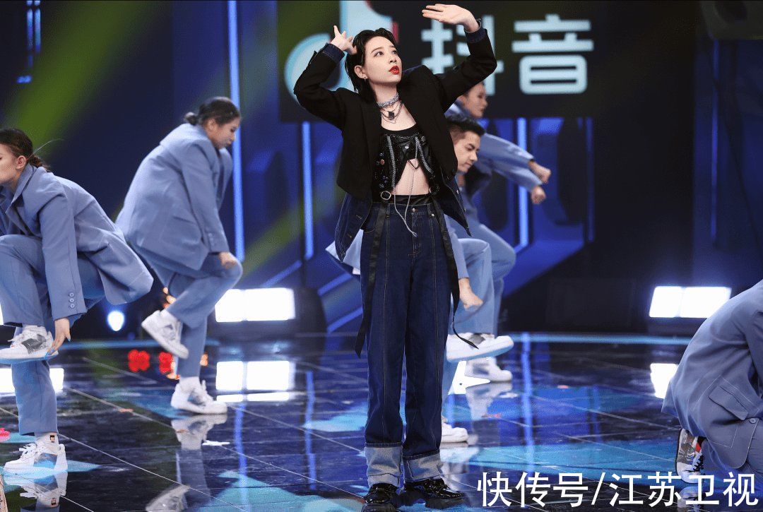 节目|终极盛典落幕，《蒙面舞王》第二季如何用专业致意初心