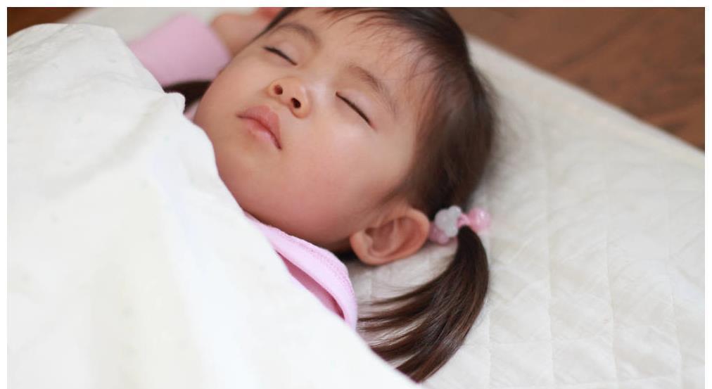 分泌量|早起傻一天,还可能影响孩子身高,你知道几点起床更合适吗?