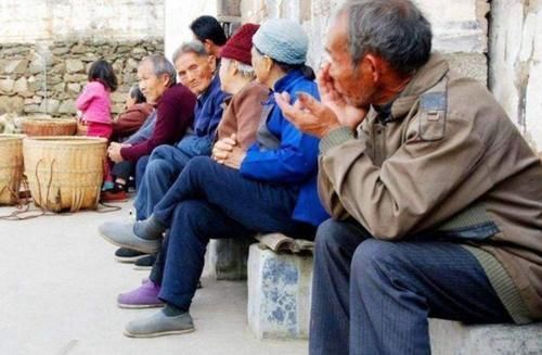 尊严$“人穷不省三钱,没钱不串三门”,牢记老祖宗的话,一生受益