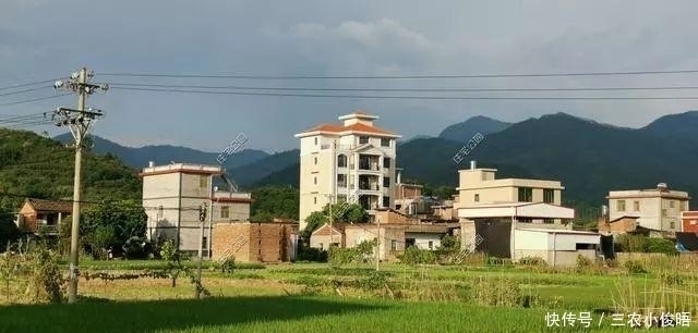 造价|黄家三兄弟为圆94岁老母亲新家梦，67万建6层框架电梯房