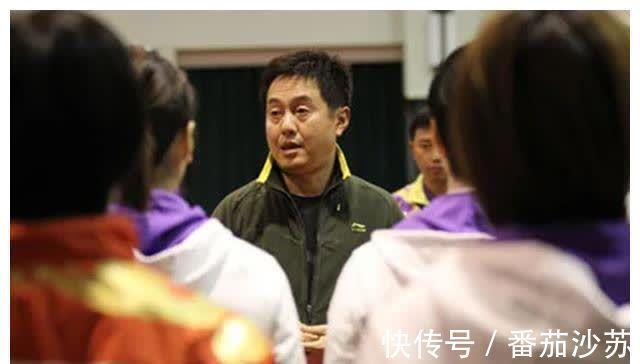 女乒|女乒教练施之皓,开除世界冠军郭跃引争议,娶小22岁弟子重回上